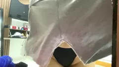 Reproduzir Câmera amadora flagra vizinha tatuada em lingerie