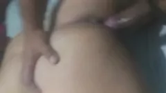 Reproducir La mamá de mi mejor amigo se moja y se vuelve loca al aire libre