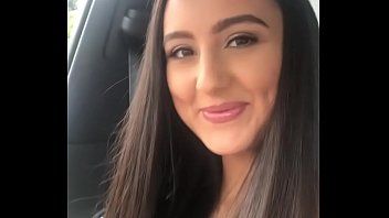 Jouer La brune a le meilleur sexe et patiemment