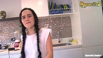 Odtwórz Lady Moon uprawia seks z utalentowanym mężczyzną