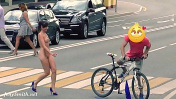 Filme xxx oral adolescenta face sex in public cu un biciclist