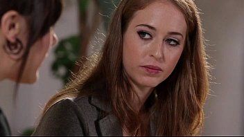 Afspelen Volledige xxx film met meisjes die hun tong in de kont steken